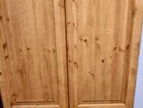 Freecycle Large Double Wardrobe