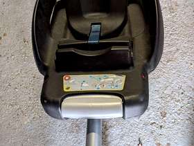 Freecycle Maxi Cosy Easy Fix car seat base