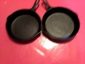Freecycle Cast iron frying pans