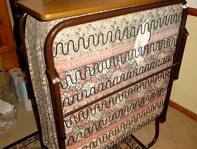 Freecycle Folding single guest bed