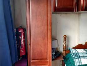 Freecycle Fitted Wardrobes (complete run)