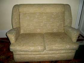 Freecycle Cream 2 seater settee