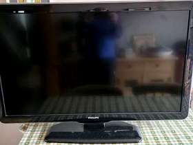 Freecycle 42" Philips TV
