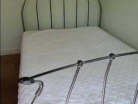 Freecycle Double bed frame & mattress