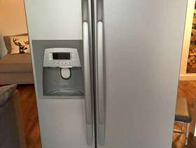 Freecycle American fridge freezer (not working)