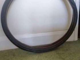 Freecycle Slick mountain bike tyres