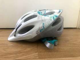 Freecycle Giro bicycle helmet