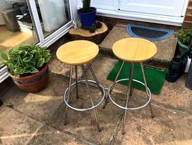 Freecycle Pair of Stools