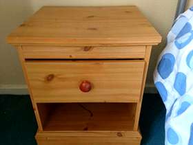Freecycle Bedside Table