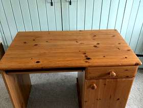 Freecycle Pine desk FREE