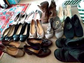 Freecycle Big bag of size 4 ladies shoes preowned.