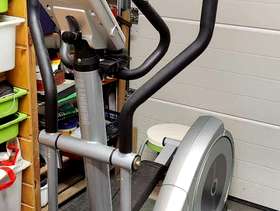 Freecycle Cross Fit Machine