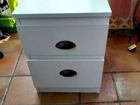 Freecycle White Bedside table