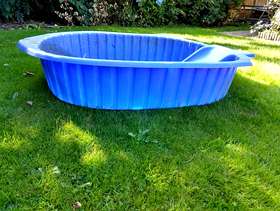 Freecycle Paddling pool