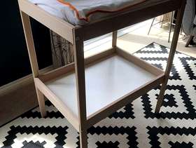 Freecycle Hardly used IKEA changing table/ storage