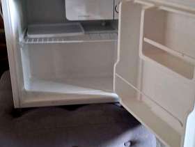 Freecycle Matsui small fridge