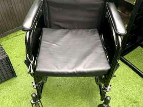 Freecycle Wheel chair with big wheels
