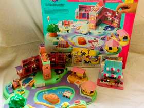 Freecycle Polly Pocket Pollys Dream World