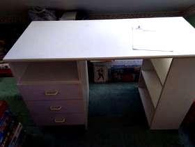 Freecycle White desk