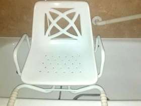 Freecycle For quick sale overbath seat for shower