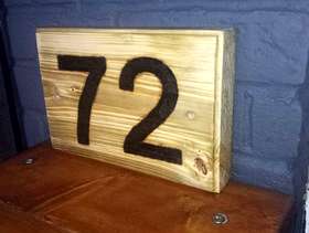 Freecycle Personalised rustic door number signs