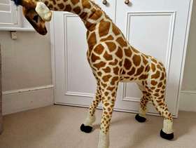 Freecycle Melissa & Doug giant giraffe