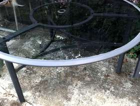Freecycle 5ft patio table