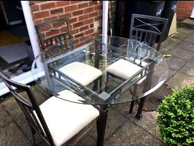 Freecycle Kitchen/Dining table, 2 chairs