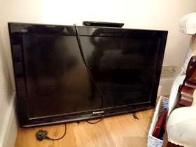 Freecycle 32" Panasonic TV