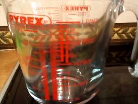 Freecycle Pyrex Measuring Jug