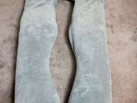 Freecycle Pregnancy pillow - Queen Rose - used