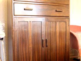Freecycle Tallboy/Drawers & Cupboard Unit