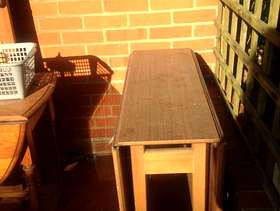 Freecycle Fold down dining table