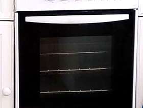 Freecycle Working, freestanding electric oven & small fridge freezer.