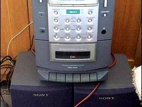 Freecycle Sony Hi Fi