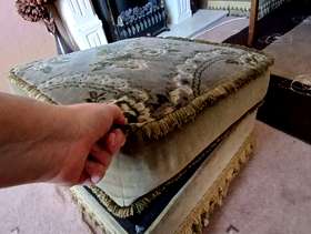 Freecycle 2 x large poufe with storage