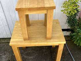 Freecycle 2 small side tables