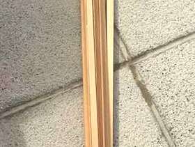 Freecycle 7x2m long rustic oak-stained edgings