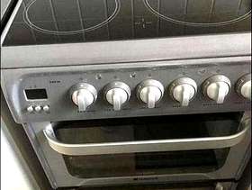Freecycle Hotpoint electric oven