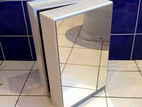 Freecycle Bathroom wall cabinet