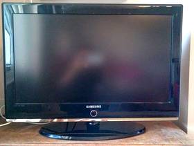 Freecycle Samsung 32" flat screen TV