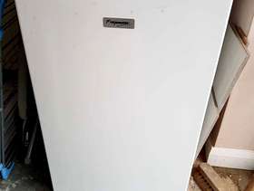 Freecycle Undercounter fridge