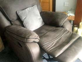 Freecycle Settee and chair