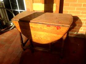 Freecycle Oak Gate Leg Table