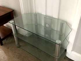 Freecycle TV Stand