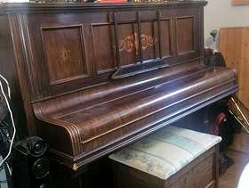 Freecycle Upright Piano