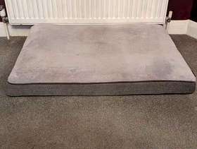Freecycle Large dog bed - grey