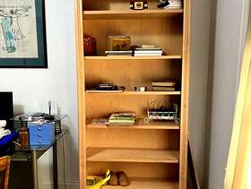 Freecycle Shelf