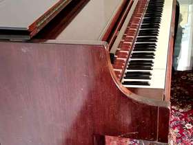 Freecycle Piano John Brinsmead