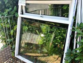 Freecycle Double glazed window
